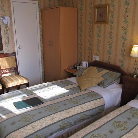 Moonraker House Hotel Стратфорд на Ейвън Екстериор снимка