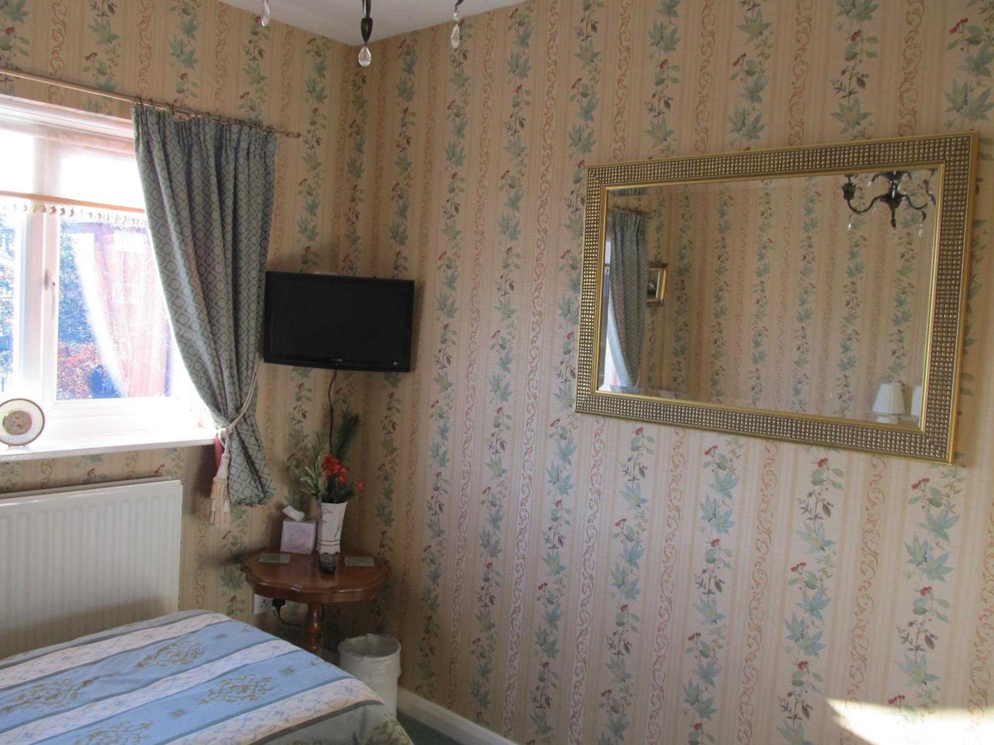 Moonraker House Hotel Стратфорд на Ейвън Екстериор снимка