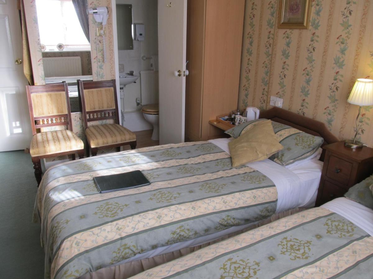 Moonraker House Hotel Стратфорд на Ейвън Екстериор снимка