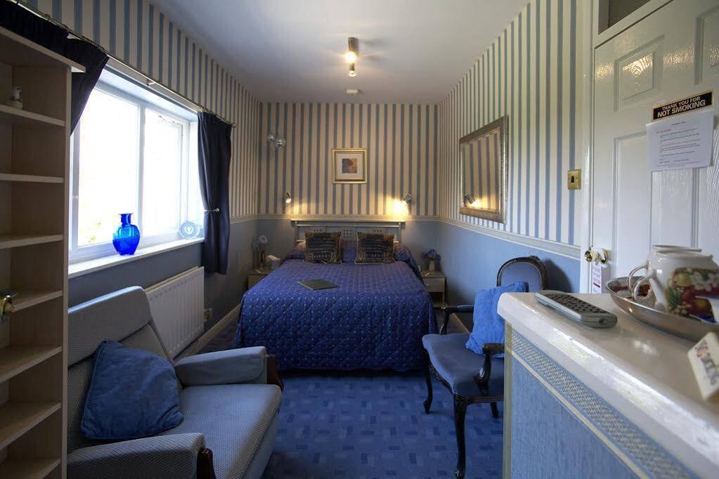 Moonraker House Hotel Стратфорд на Ейвън Екстериор снимка